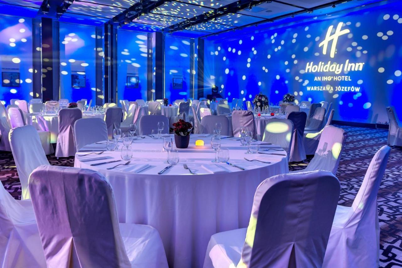 Holiday Inn Resort Warsaw Jozefow By Ihg Esterno foto